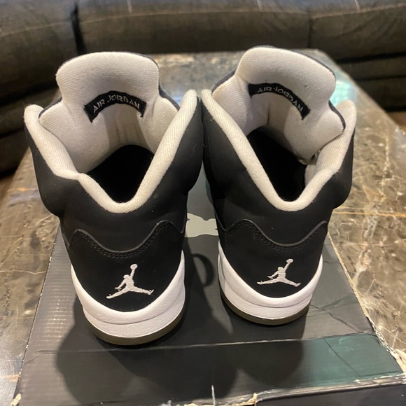 Jordan 5s Oreo - Picture 5 of 6